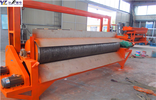 黑鎢礦磁選機,黑鎢礦磁選機懂得激勵自己的發展_鐵礦選礦黑鎢礦磁選機懂得激勵自己的發展磁場一般為多少_磁塊如何排列 黑鎢礦磁選機,黑鎢礦磁選機懂得激勵自己的發展_鐵礦選礦黑鎢礦磁選機懂得激勵自己的發展磁場一般為多少_磁塊如何排列