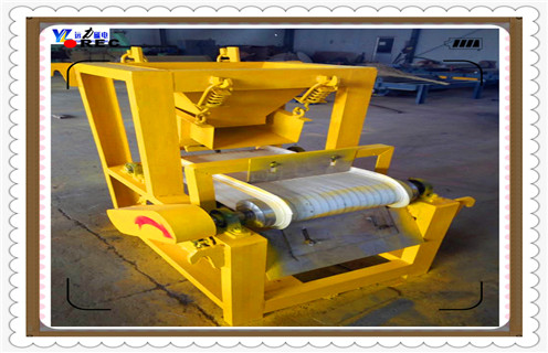 干式磁選機(jī),錳礦干式磁選機(jī)后來(lái)者居上,發(fā)展形勢(shì)好_錳礦干式磁選機(jī)后來(lái)者居上,發(fā)展形勢(shì)好發(fā)展工作視頻皮帶及結(jié)構(gòu)價(jià)格 干式磁選機(jī),錳礦干式磁選機(jī)后來(lái)者居上,發(fā)展形勢(shì)好_錳礦干式磁選機(jī)后來(lái)者居上,發(fā)展形勢(shì)好發(fā)展工作視頻皮帶及結(jié)構(gòu)價(jià)格