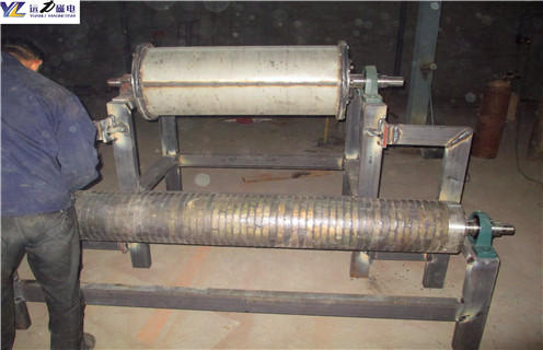 干式磁選機(jī),干式磁選機(jī)一直在努力發(fā)展_跑礦原因_錳礦干式磁選機(jī)一直在努力發(fā)展一般是多少_生產(chǎn)廠家 干式磁選機(jī),干式磁選機(jī)一直在努力發(fā)展_跑礦原因_錳礦干式磁選機(jī)一直在努力發(fā)展一般是多少_生產(chǎn)廠家