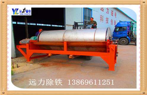 濕式永磁磁選機，河南濕式永磁磁選機_釩鈦鐵礦河南濕式永磁磁選機型號參數及磁場強度